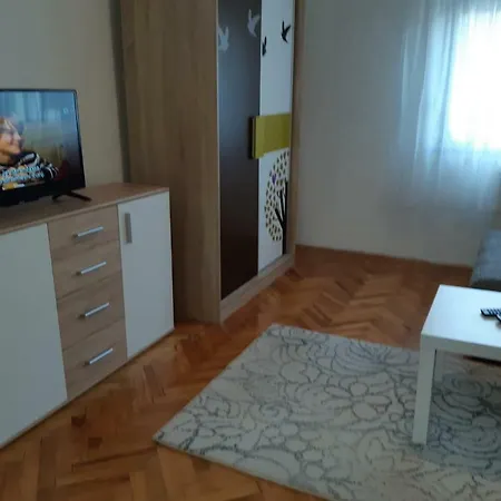 Apartment Upper Town Gospić Exterior foto